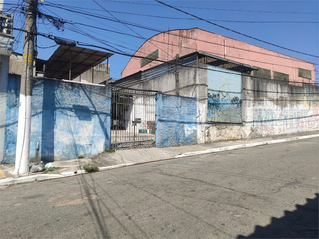TERRENO AO LADO METRO! 