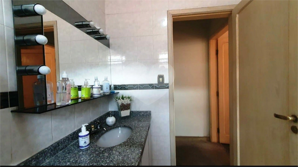 Sobrado à venda com 2 quartos, 168m² - Foto 42