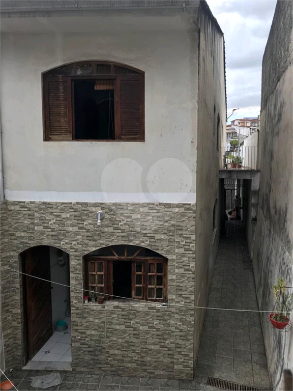 SOBRADO em LIMÃO