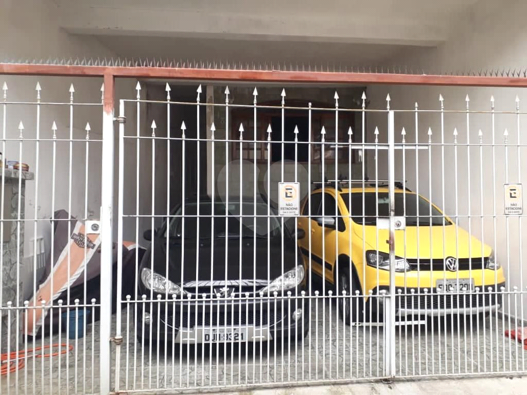SOBRADO em LIMÃO