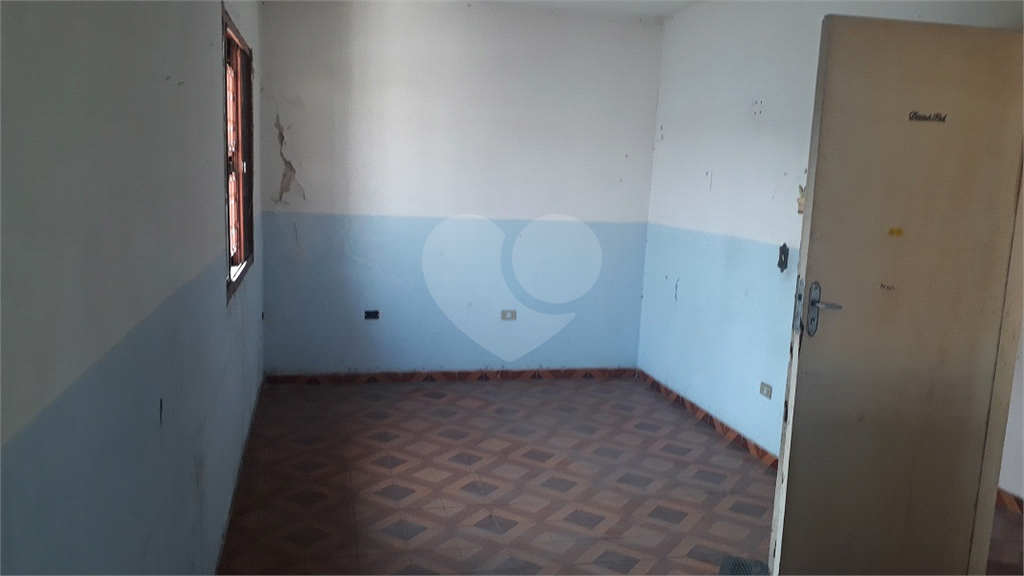 Sobrado à venda com 5 quartos, 210m² - Foto 8