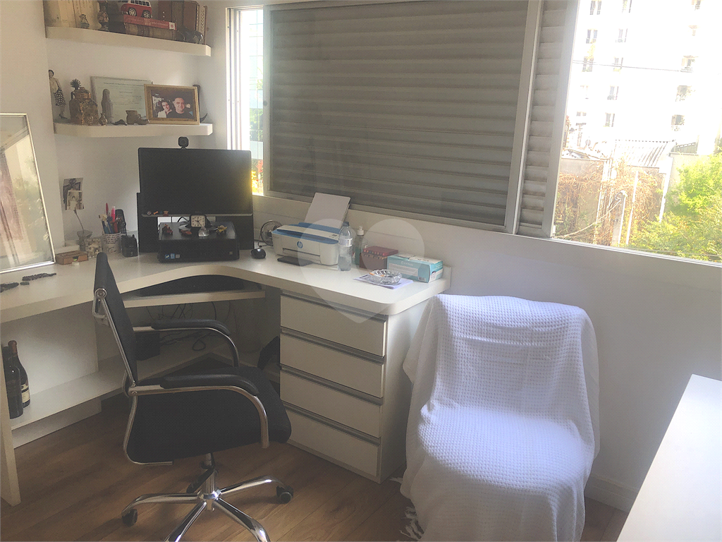Imóvel de 93m² com 3 quartos, 1 suíte, sala 2 ambientes Jardins