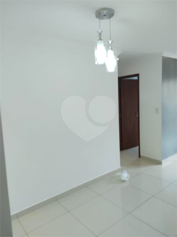 Apartamento à venda com 2 quartos, 57m² - Foto 13