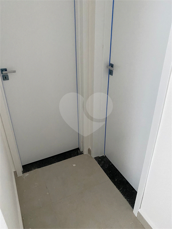 Apartamento à venda com 2 quartos, 65m² - Foto 29