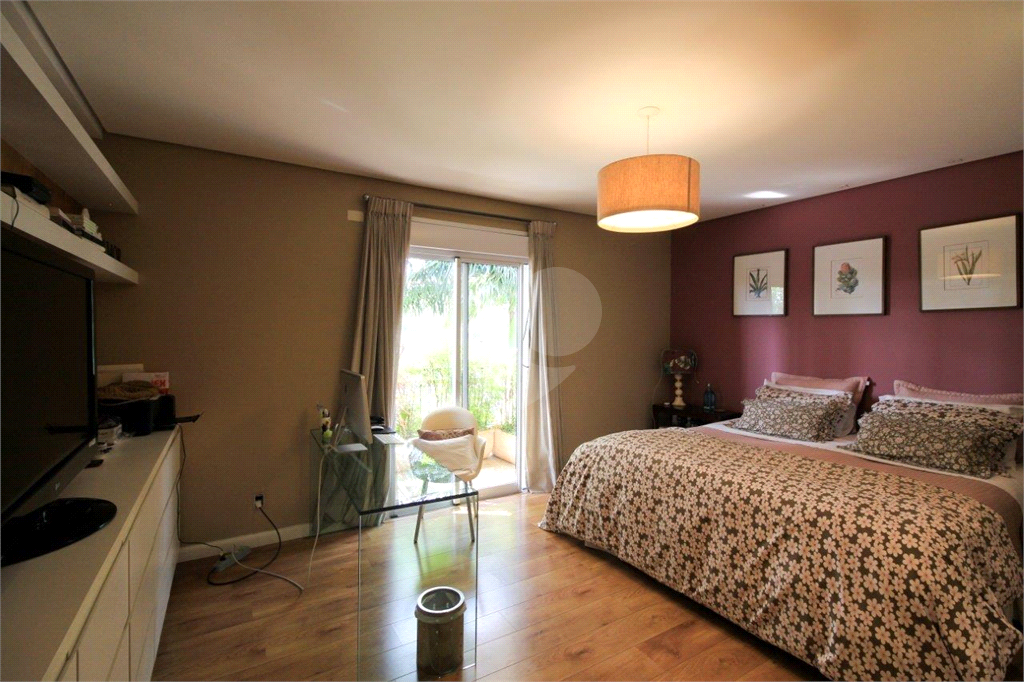 APARTAMENTO em PARAÍSO