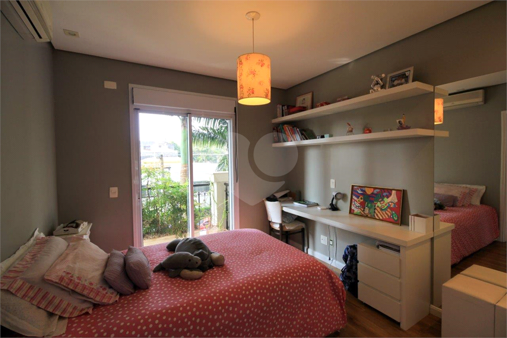 APARTAMENTO em PARAÍSO