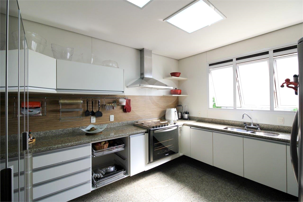 APARTAMENTO em PARAÍSO