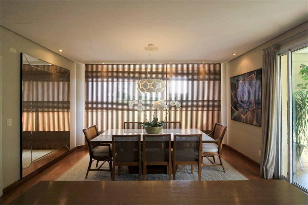 APARTAMENTO em PARAÍSO