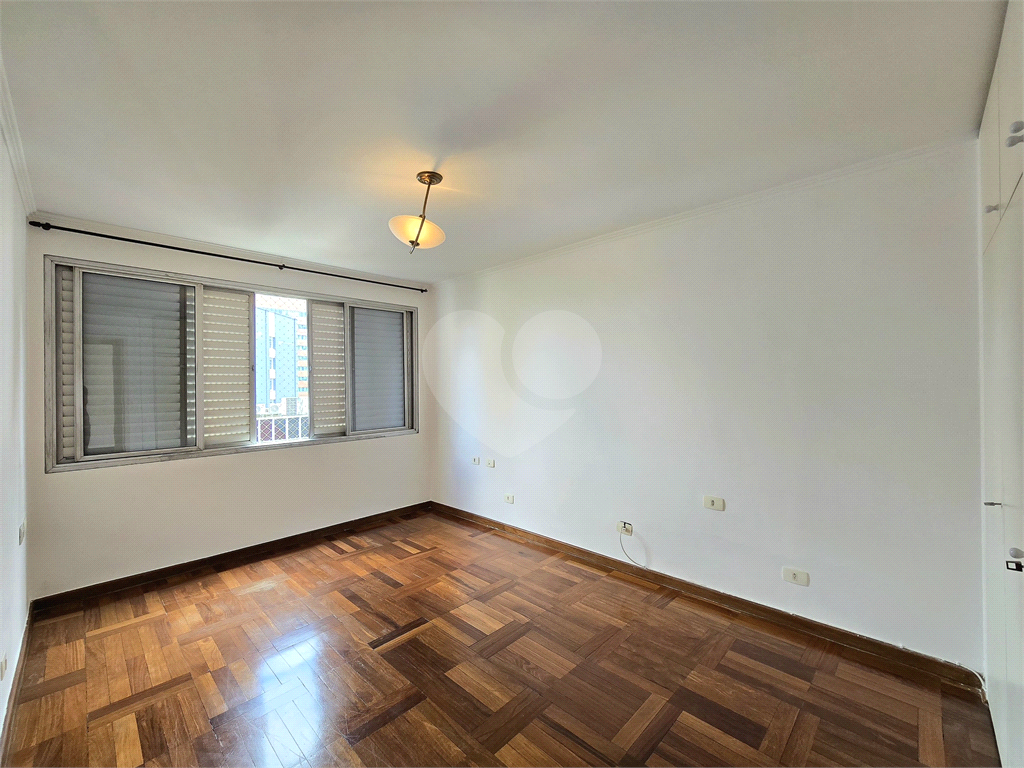 Apartamento a venda com 3 quartos 3 banheiros 1 vaga ao lado do metrô no bairro Paraíso, São Paulo - SP 