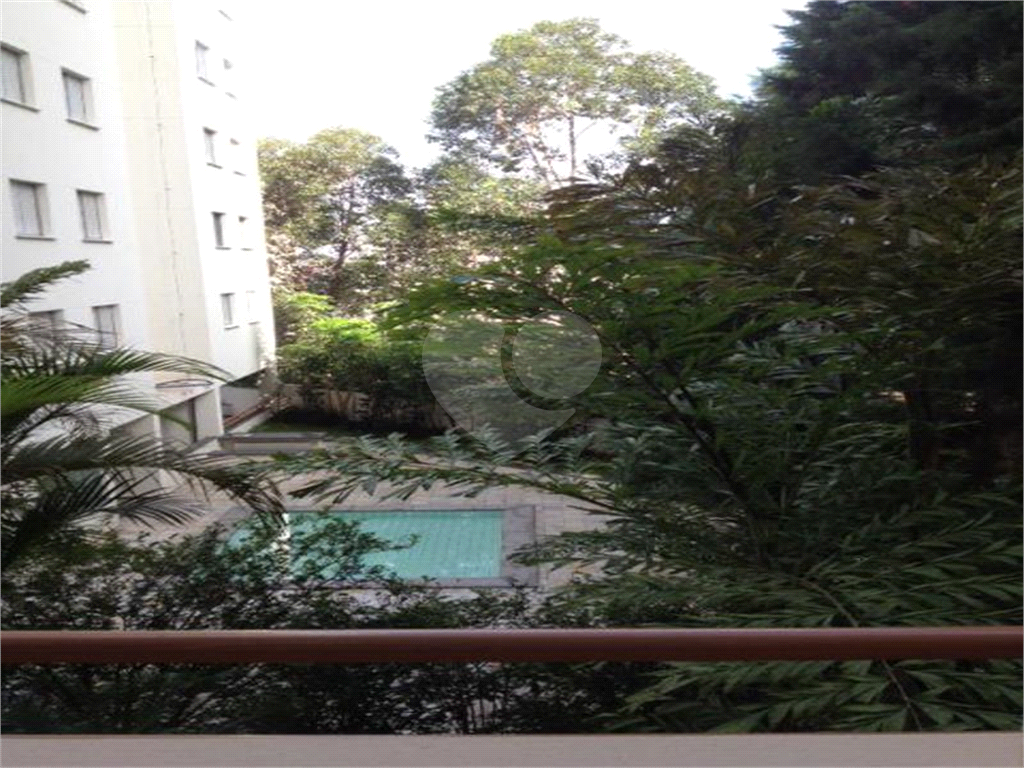 APARTAMENTO em JARDIM SUL