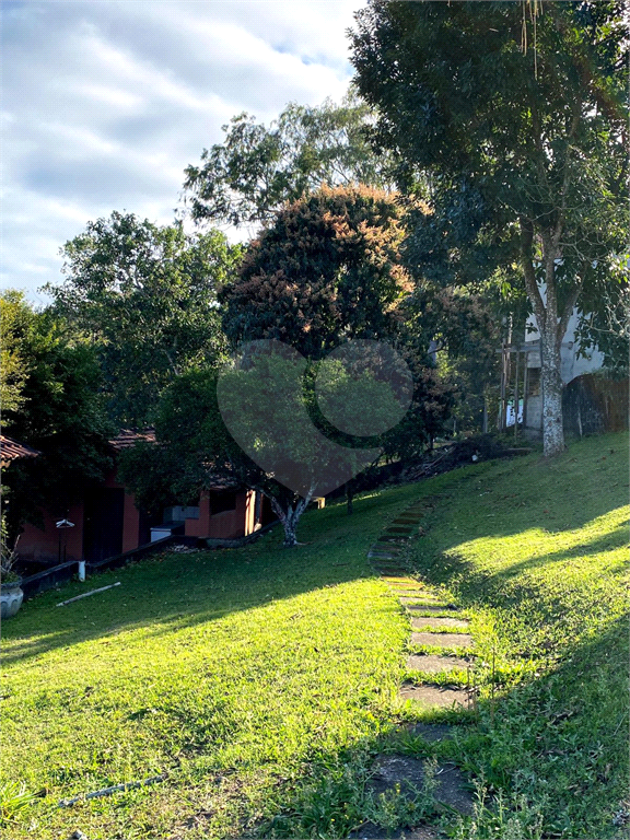 SÍTIO em SANTA ISABEL