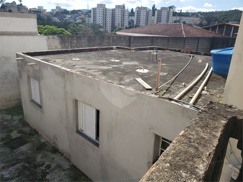 Casa com terreno de 607 m² com 4 quartos
