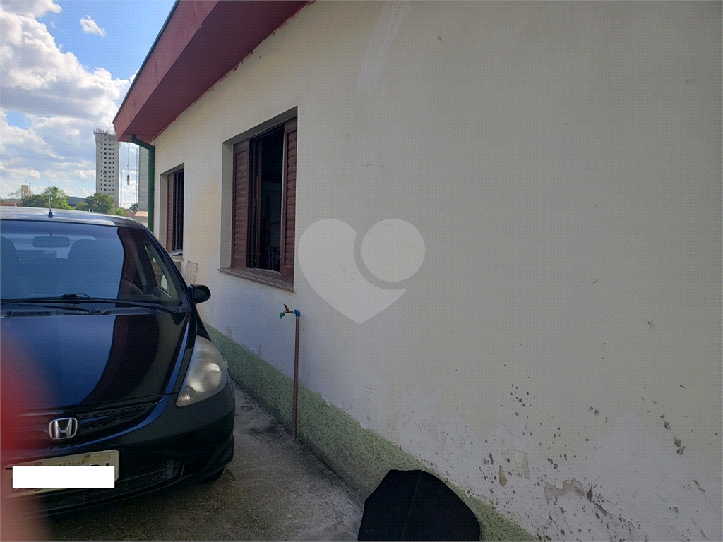 Casa com terreno de 607 m² com 4 quartos