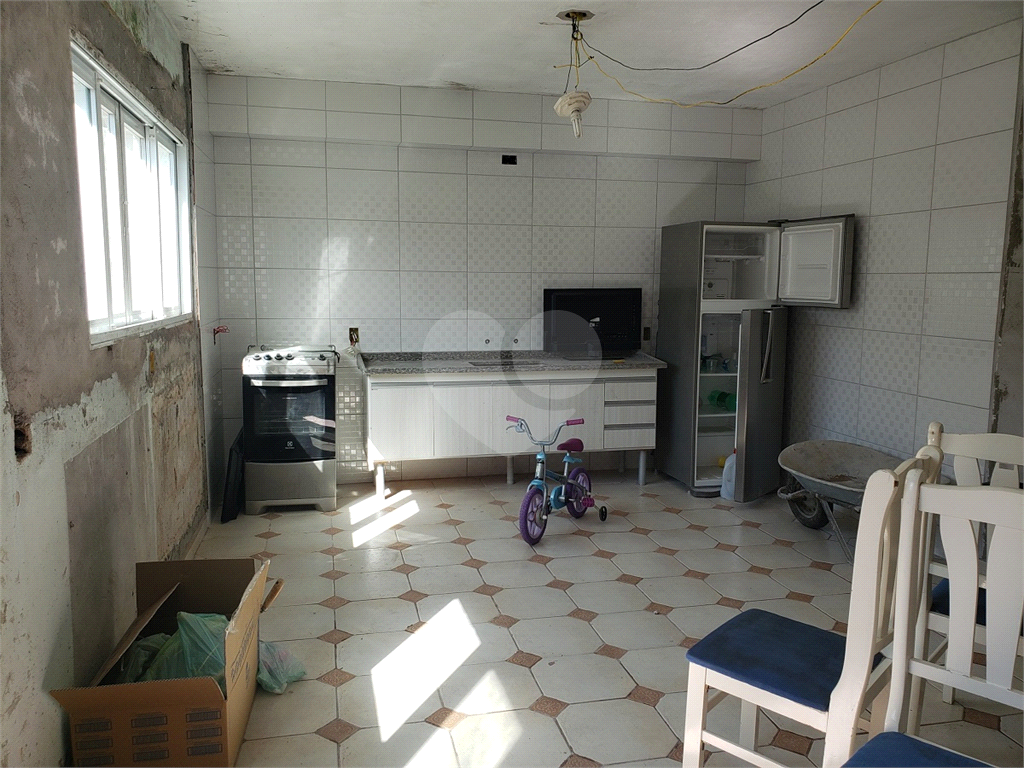 Casa com terreno de 607 m² com 4 quartos