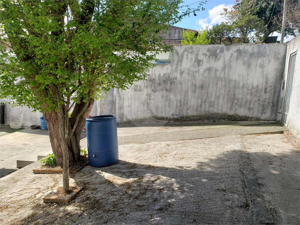 Casa com terreno de 607 m² com 4 quartos