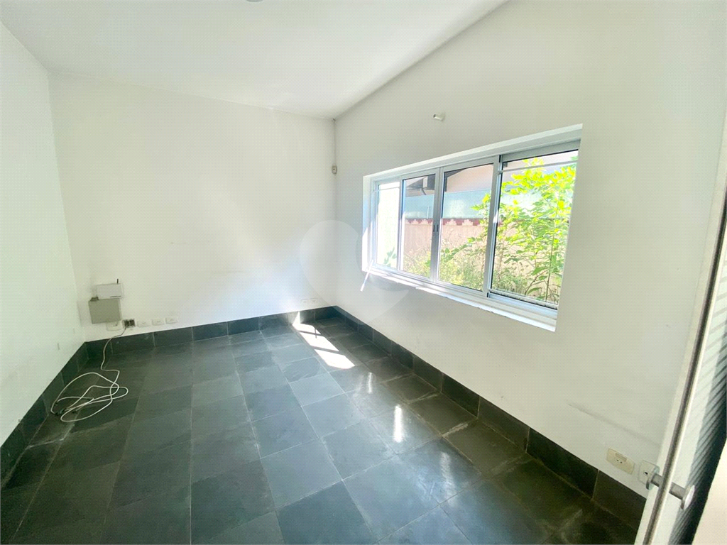 Casa a venda