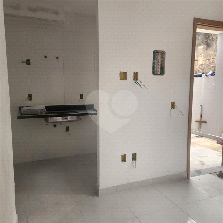 APARTAMENTO em PARQUE PERUCHE