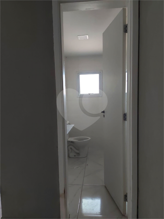 APARTAMENTO em PARQUE PERUCHE