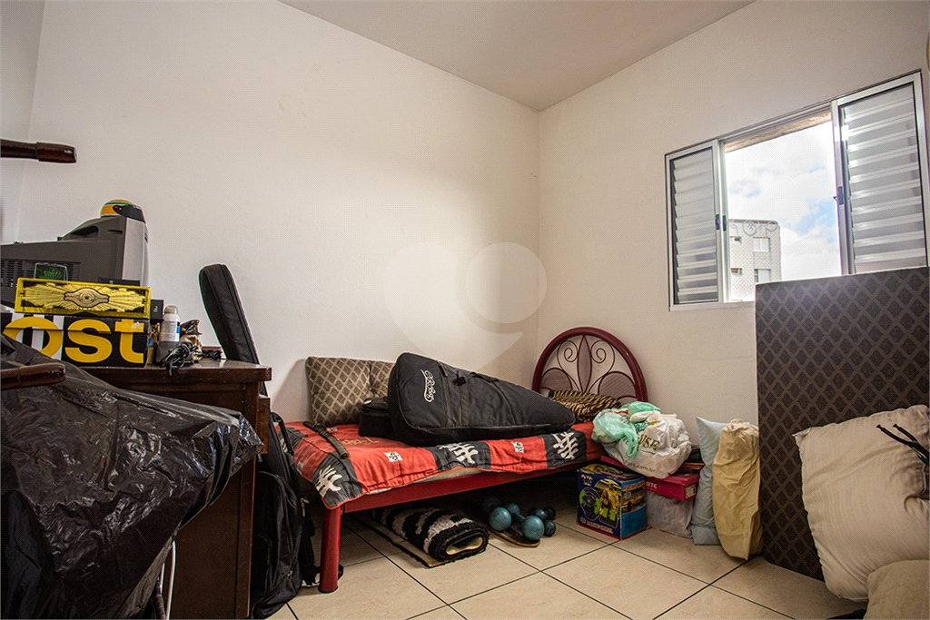 Excelente CASA TÉRREA com 04 Dormitórios + casa nos fundos na Casa Verde