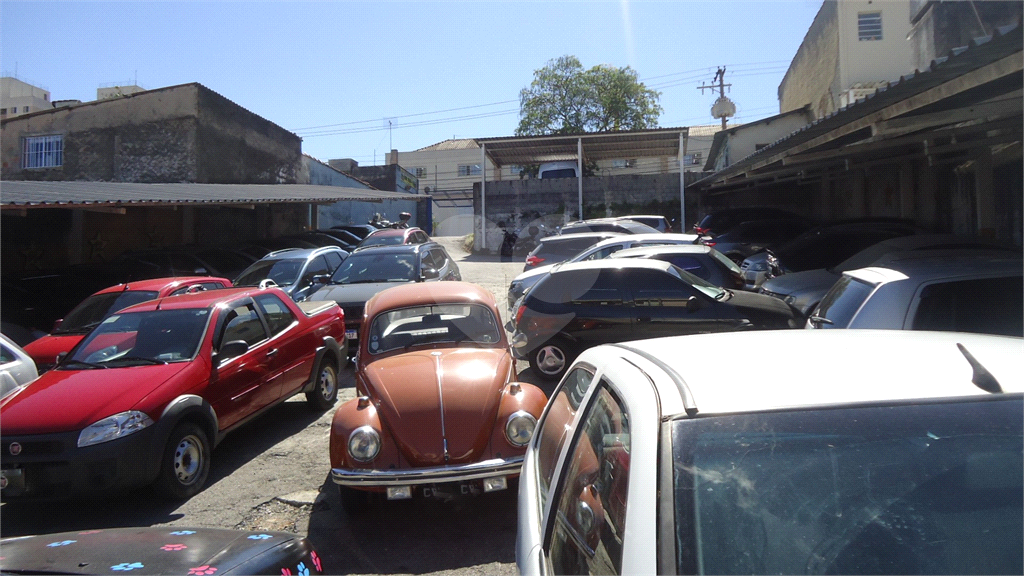 ESTACIONAMENTO / TERRENO - 880m² - DECLIVE - CASA VERDE