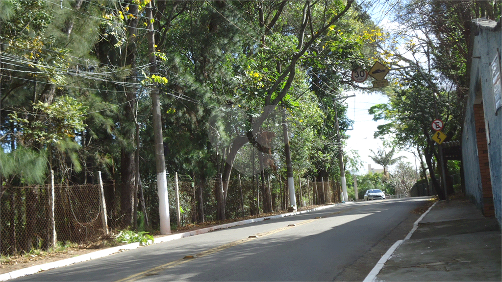 OPORTUNIDADE - 564m² - CASA TÉRREA - 03 QUARTOS - 02 SUÍTES - 04 VAGAS  -  JARDIM FLORESTA