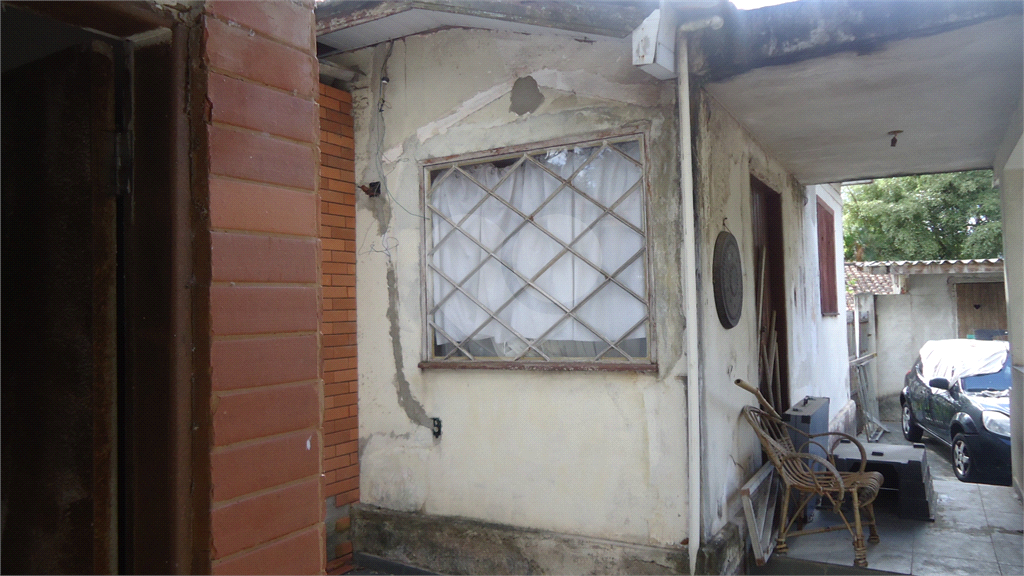 OPORTUNIDADE - 564m² - CASA TÉRREA - 03 QUARTOS - 02 SUÍTES - 04 VAGAS  -  JARDIM FLORESTA