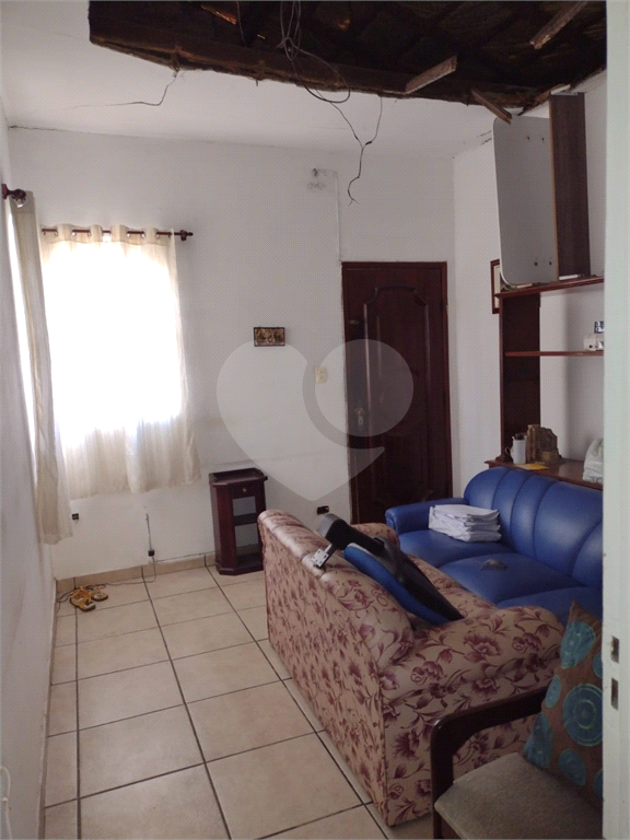 CASA TÉRREA em SACOMÃ