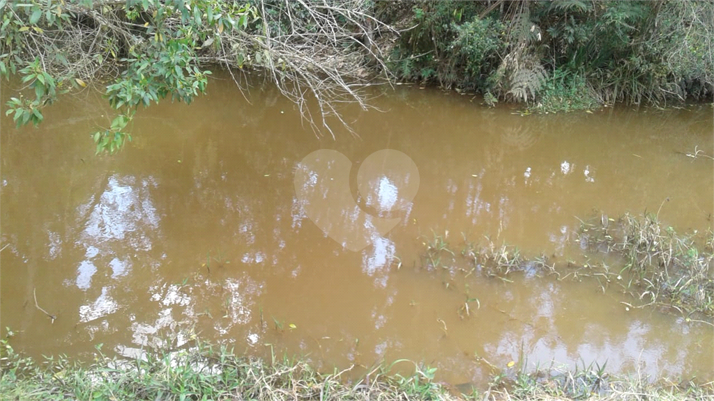 Sitio dos sonhos em Igarata com 3 casas.