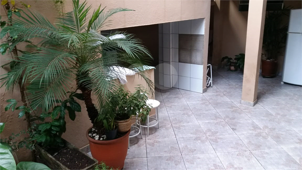 CASA em JARDIM ÂNGELA