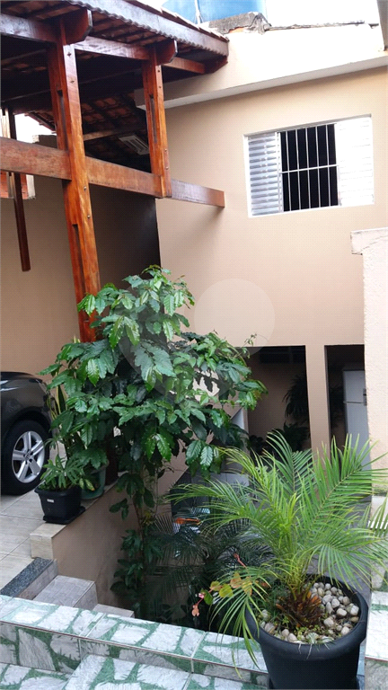 CASA em JARDIM ÂNGELA