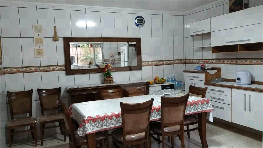 CASA em JARDIM ÂNGELA