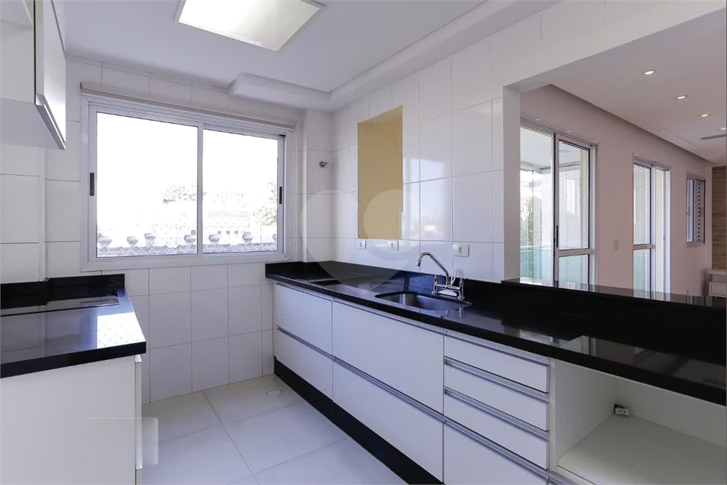 APARTAMENTO COM 3 SUITES E 2 VAGAS DE GARAGEM NA VILA ROMANA