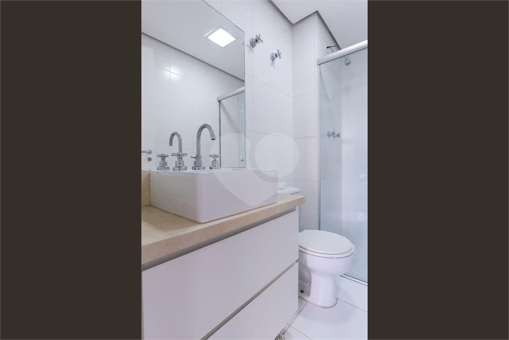 APARTAMENTO COM 3 SUITES E 2 VAGAS DE GARAGEM NA VILA ROMANA