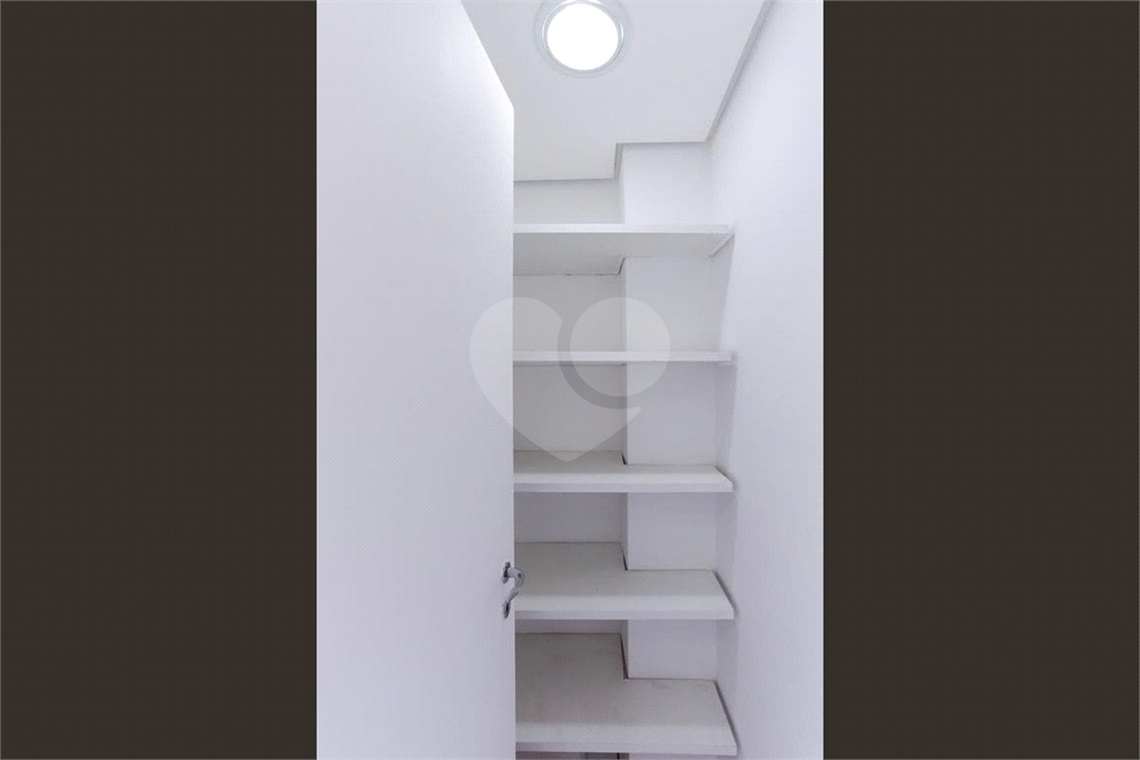 APARTAMENTO COM 3 SUITES E 2 VAGAS DE GARAGEM NA VILA ROMANA