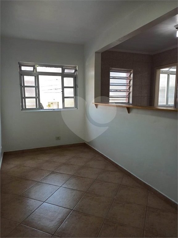 Jardim São Paulo apartamento ao lado do Metrô apenas 2 quarteirões abaixo do preço!!