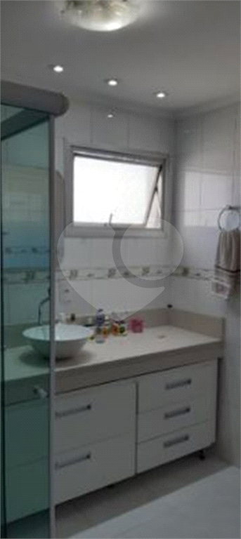 APARTAMENTO em SANTANA