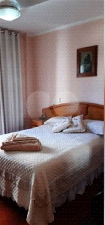 APARTAMENTO em SANTANA