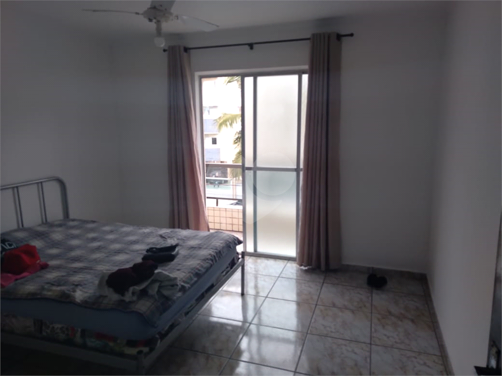 Apto no centro de Mongaguá