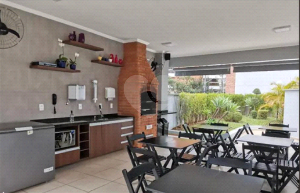 APARTAMENTO em MORUMBI
