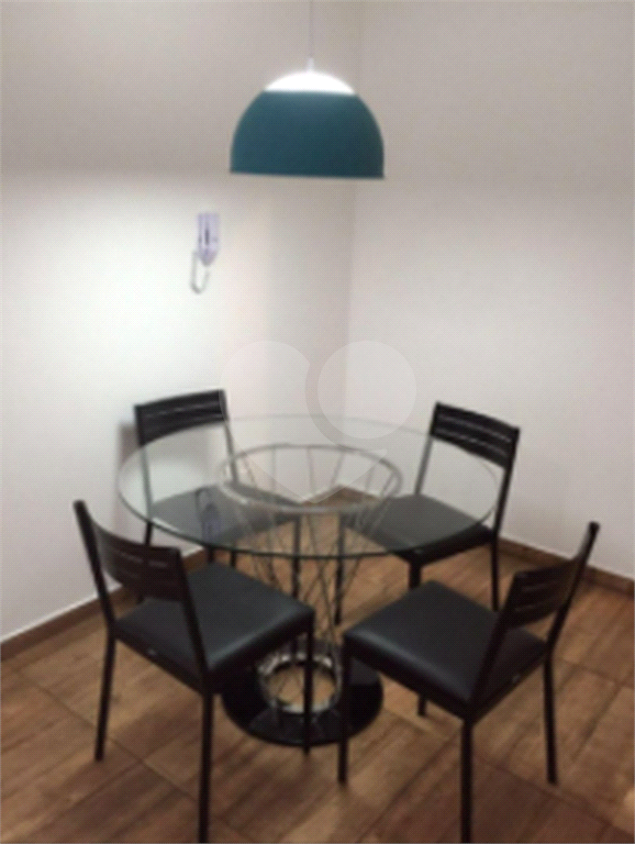 APARTAMENTO em MORUMBI