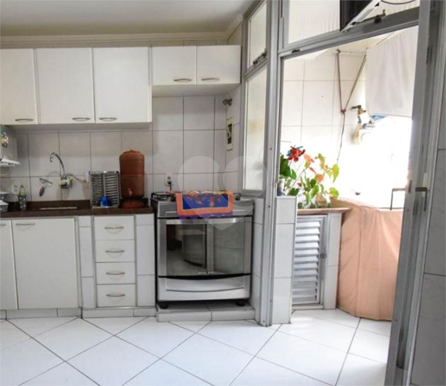 APARTAMENTO em TREMEMBÉ