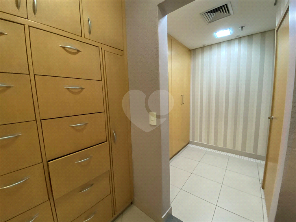 Salas comerciais com 190 m² e 4 vagas de garagem na Agua Branca - Zona Oeste - SP
