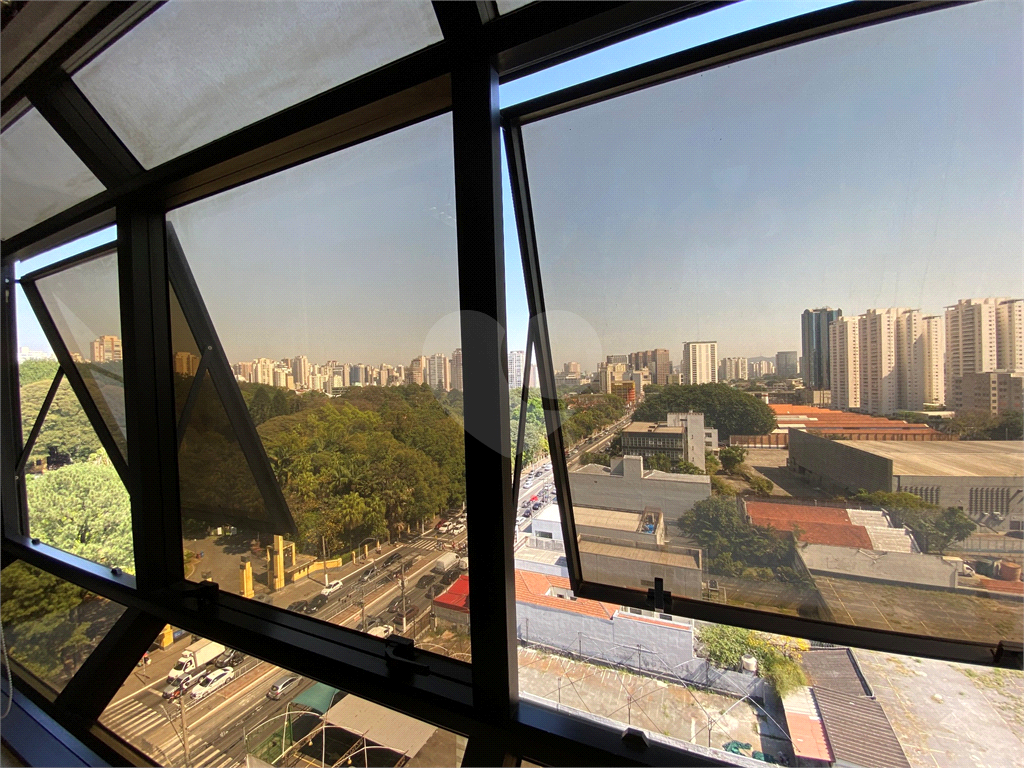 Salas comerciais com 190 m² e 4 vagas de garagem na Agua Branca - Zona Oeste - SP