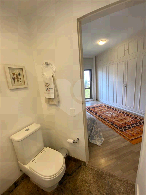 APARTAMENTO em REAL PARQUE