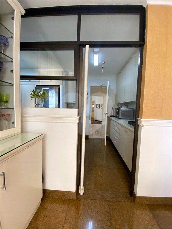 APARTAMENTO em REAL PARQUE