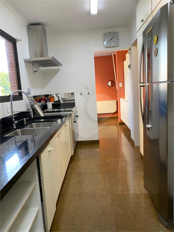 APARTAMENTO em REAL PARQUE