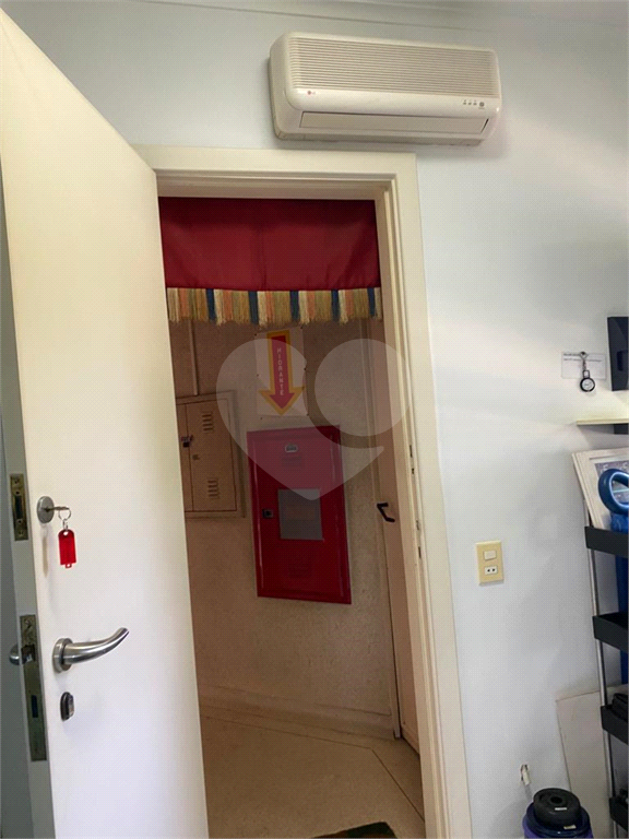 APARTAMENTO em REAL PARQUE