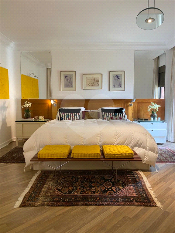APARTAMENTO em REAL PARQUE
