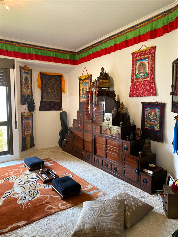 APARTAMENTO em REAL PARQUE