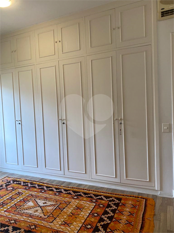 APARTAMENTO em REAL PARQUE